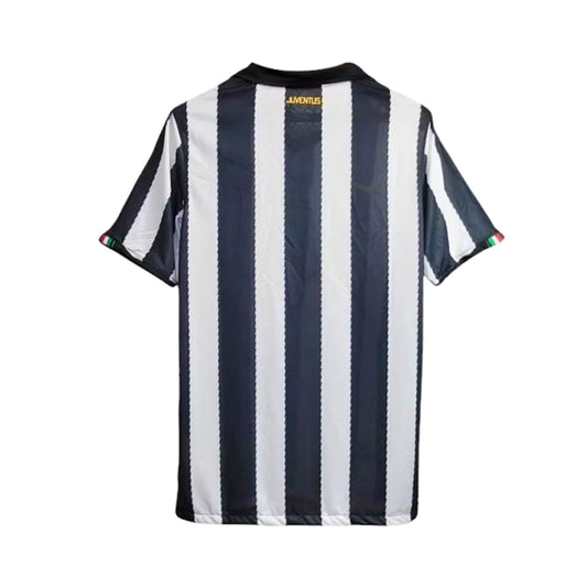 Retro Juventus Home Shirt 10/11 - FullKit image 2