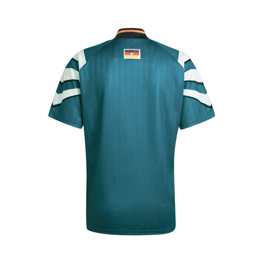 Retro Germany Away Shirt 96/97 - FullKit image 2
