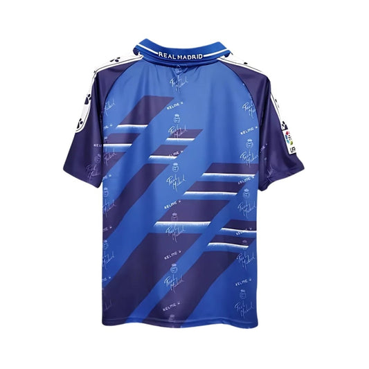 Retro Real Madrid Away Shirt 94/95 - FullKit image 2