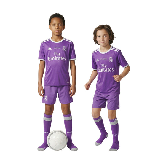 Real Madrid Away Shirt 16/17 - Champions League, Final - FullKit image 2