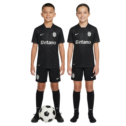 Kids Sporting Away Shirt 25/26 - FullKit image 2