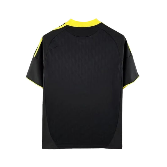 Retro Liverpool Third Shirt 10/11 - FullKit image 2