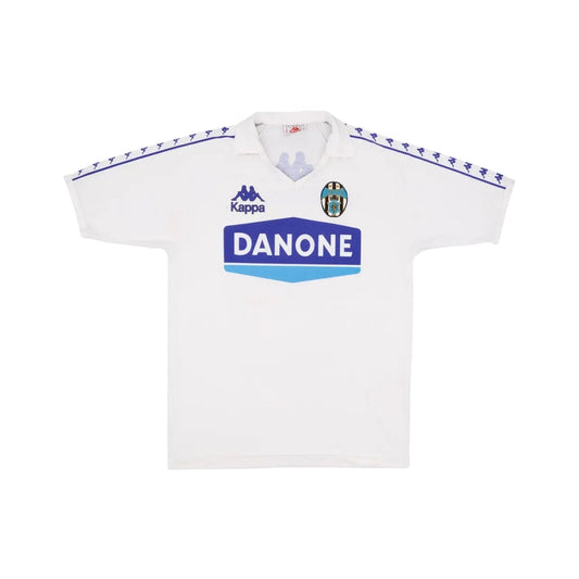 Retro Juventus Away Shirt 90/91 - FullKit