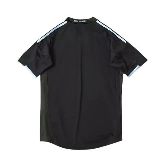 Retro Real Madrid Away Shirt 09/10 - FullKit image 2