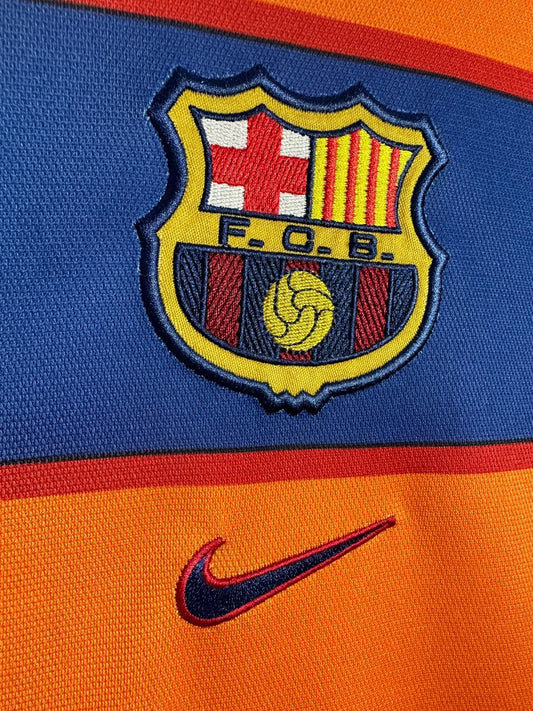Retro Barcelona Away Shirt 98/99 – FullKit image 2
