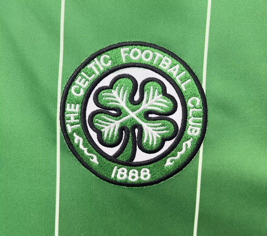 Retro Celtic Home Shirt 84/86 – FullKit image 2