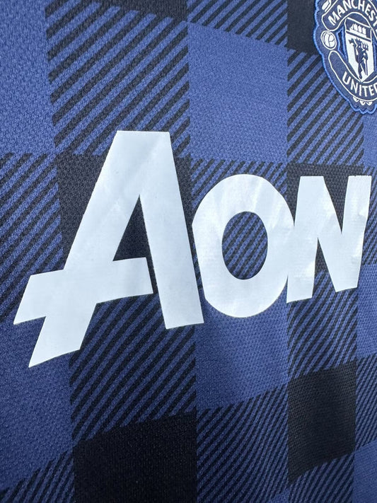 Retro Manchester United Away Shirt 13/14 - Long Sleeve – FullKit image 2