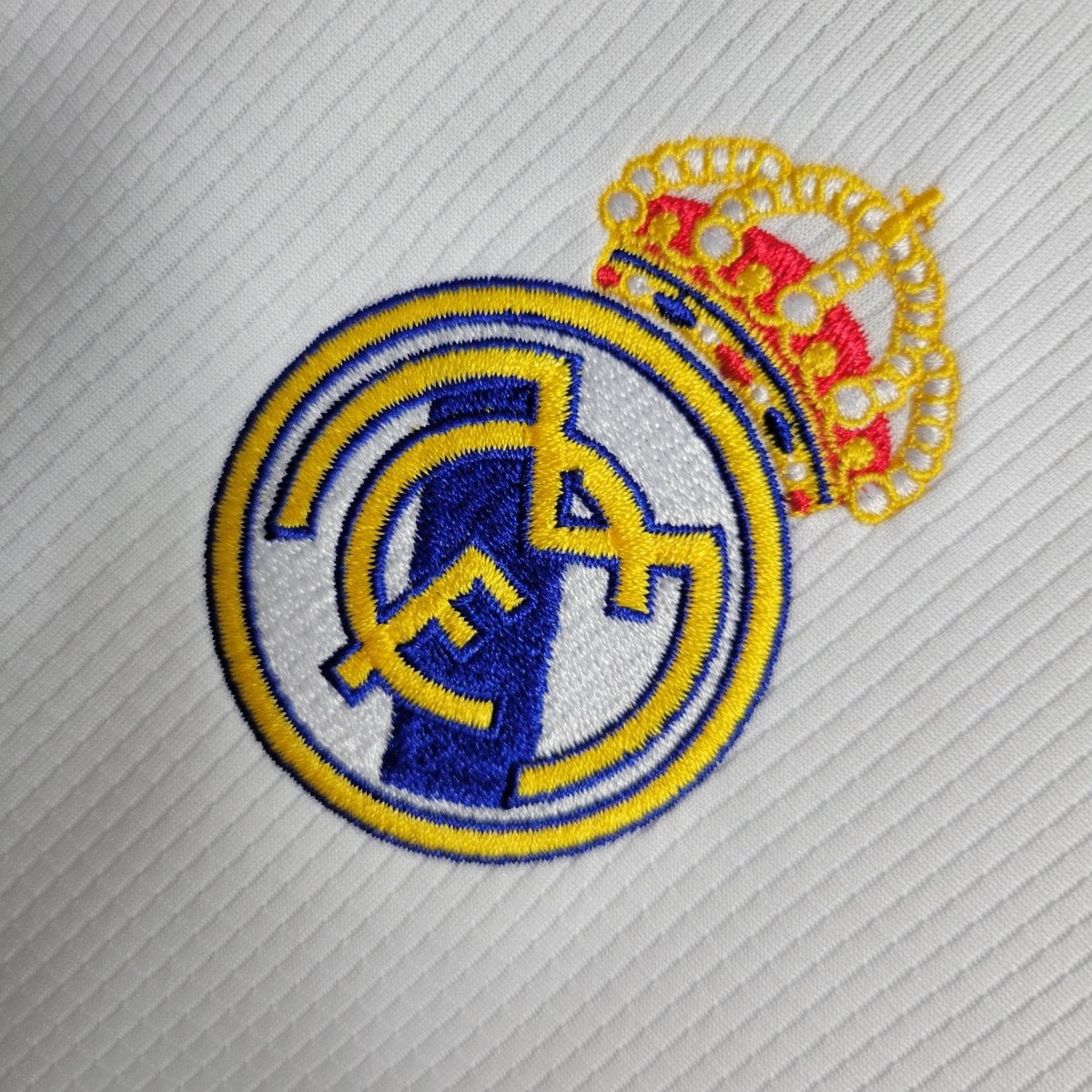 Real Madrid Away Shirt 19/20 - FullKit image 7