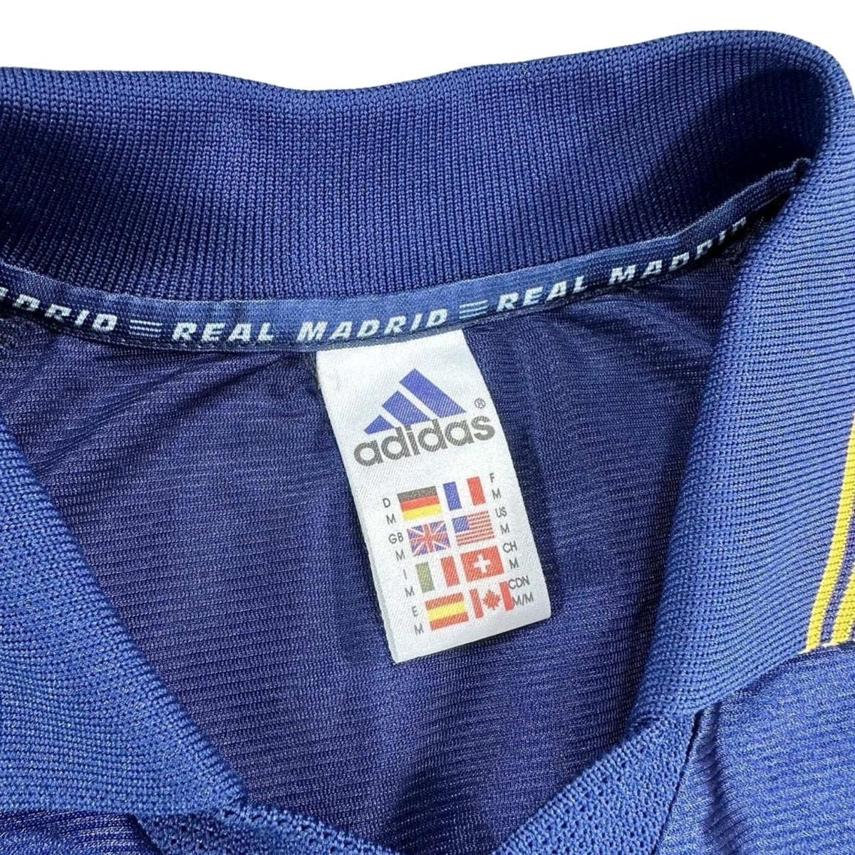 Retro Real Madrid Third Shirt 98/99 - FullKit image 3