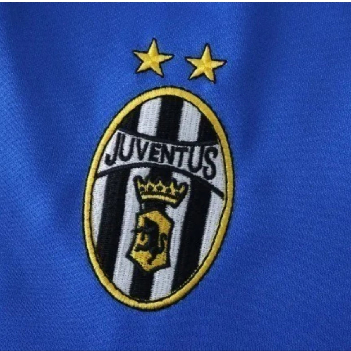 Retro Juventus Away Shirt 99/00 - Long Sleeve - FullKit image 3
