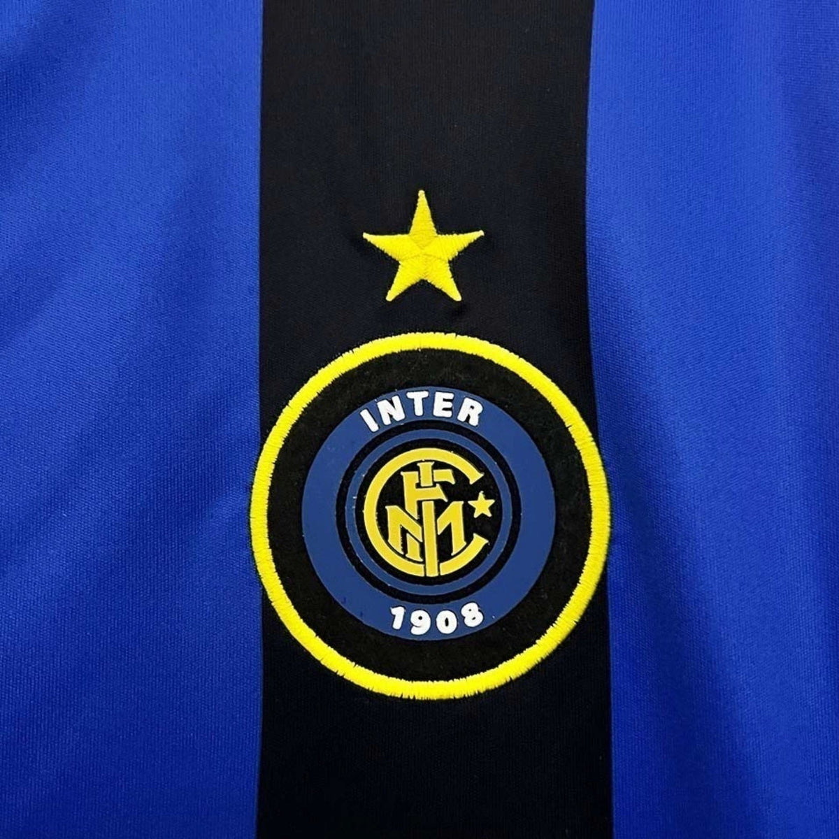 Retro Inter Milan Home Shirt 02/03 - FullKit image 3