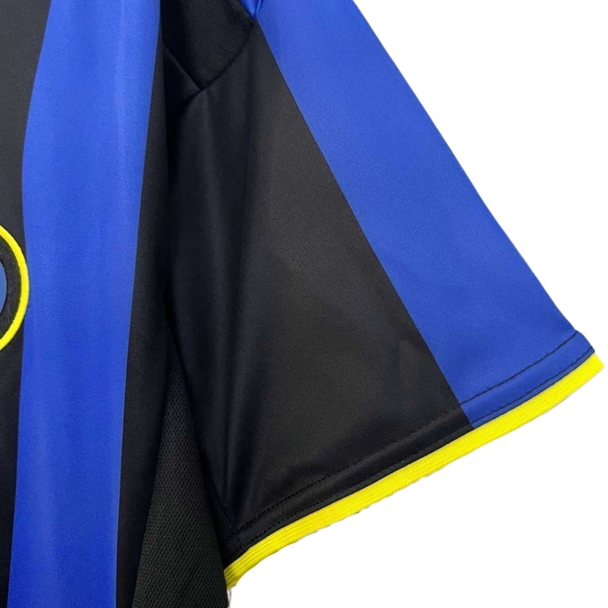 Retro Inter Milan Home Shirt 02/03 - FullKit image 4