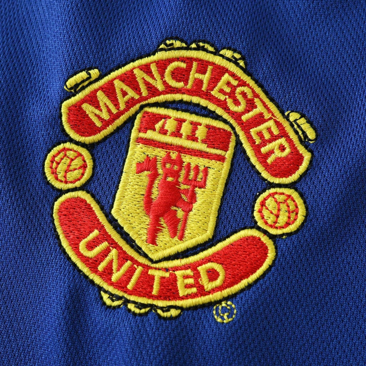 Retro Manchester United Away Shirt 05/06 - FullKit image 3