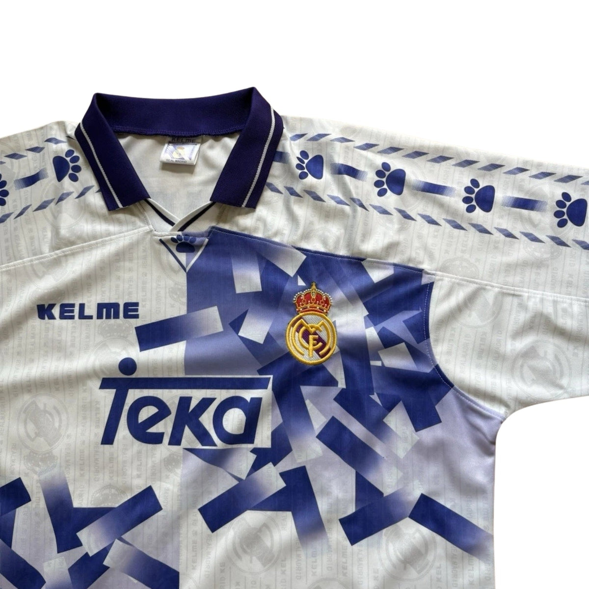 Retro Real Madrid Third Shirt 96/97 - FullKit image 3