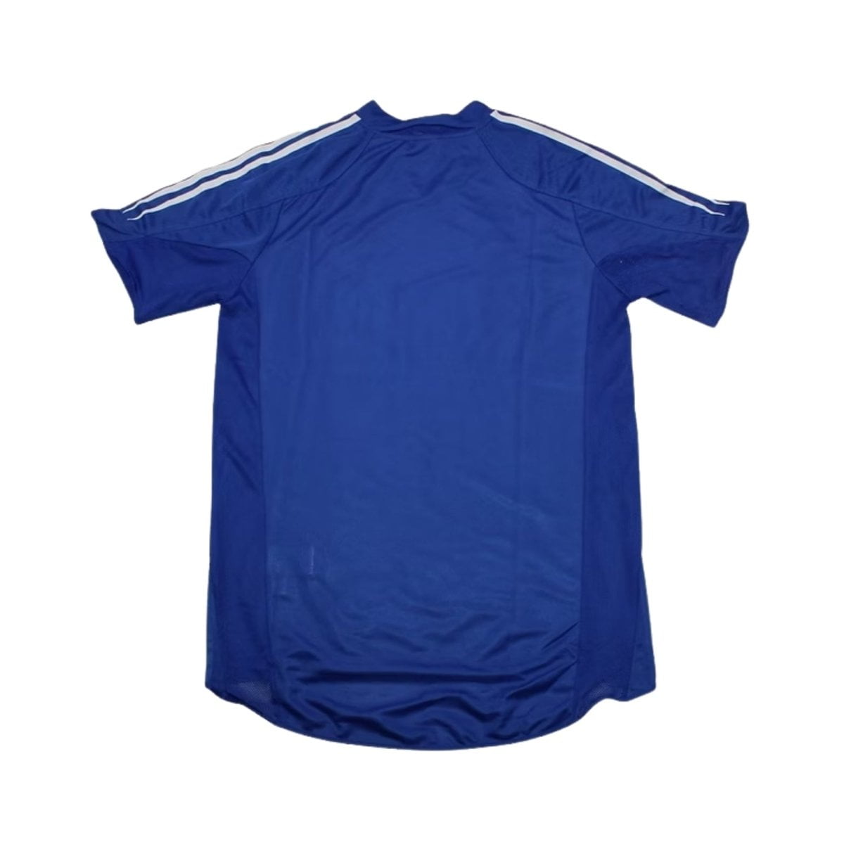 Retro Real Madrid Third Shirt 04/05 - FullKit image 2