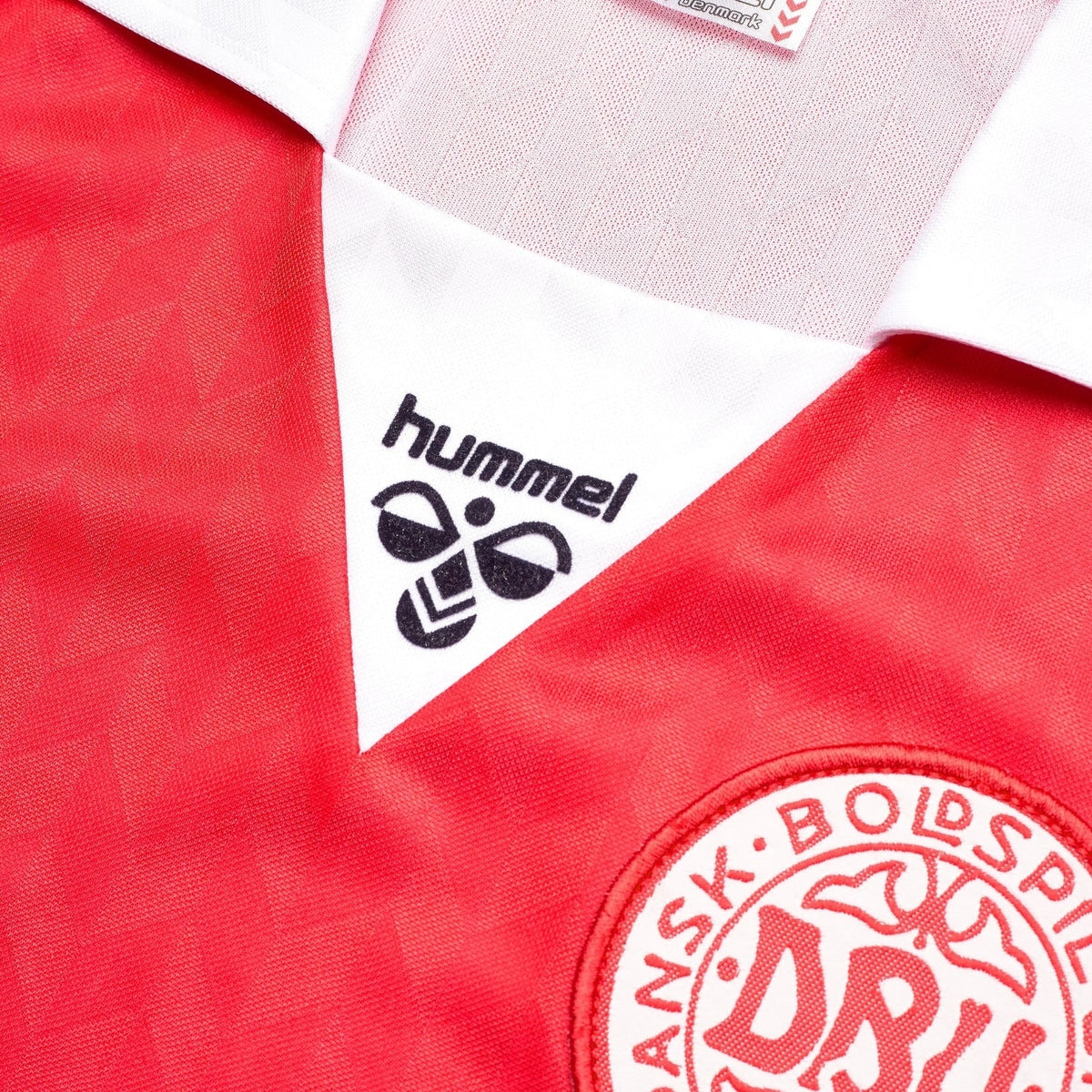 Denmark Home Shirt 88/89 - FullKit image 5