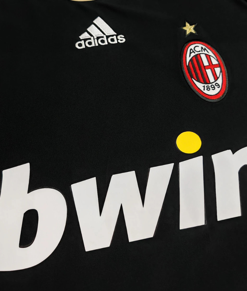 Retro AC Milan Third Shirt 06/07 – FullKit image 4
