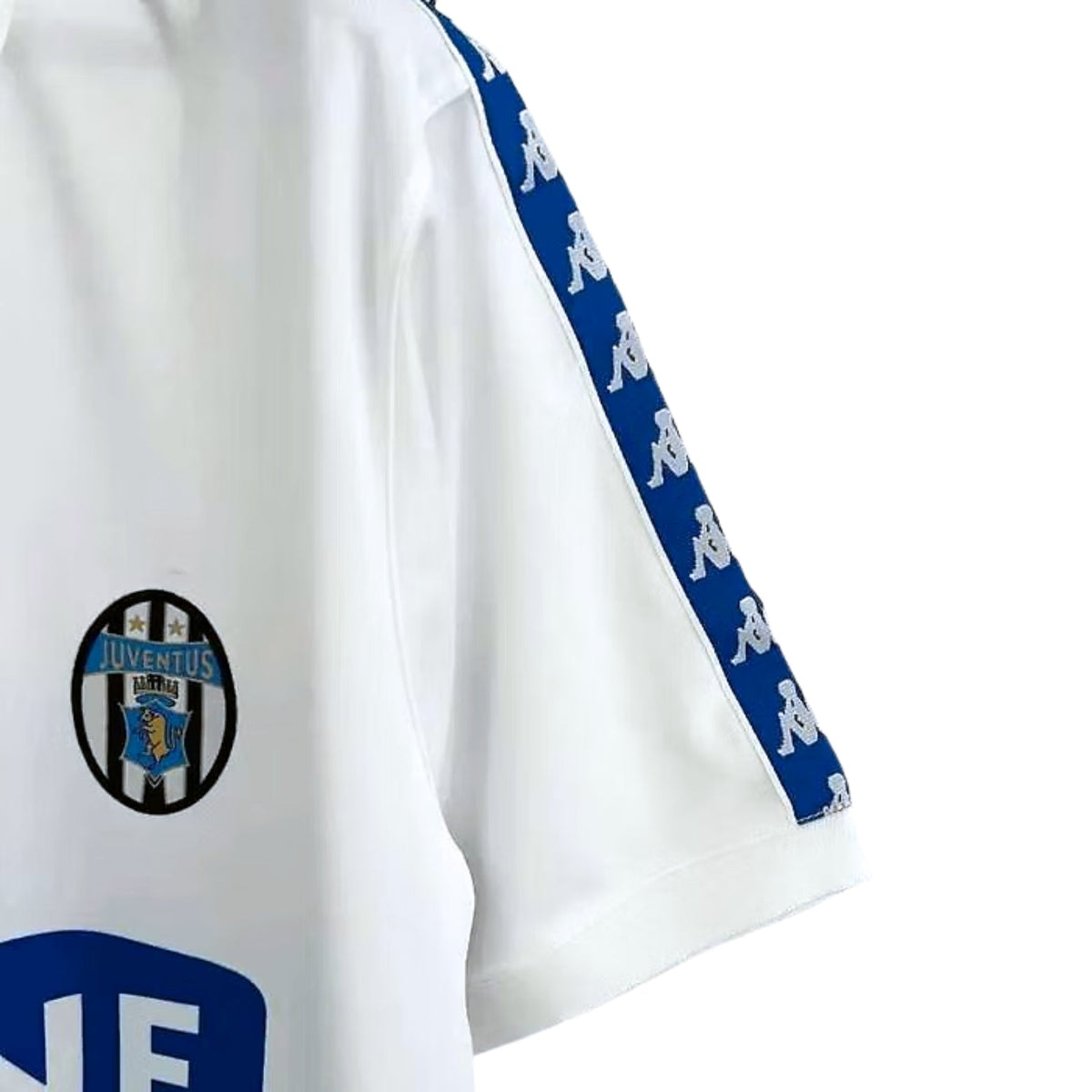 Retro Juventus Away Shirt 90/91 - FullKit image 3
