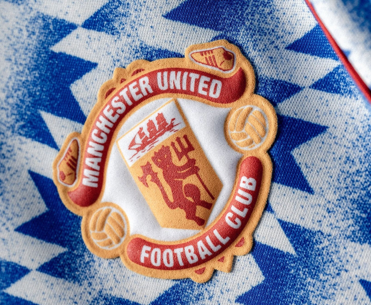 Retro Manchester United Away Shirt 90/92 – FullKit image 3