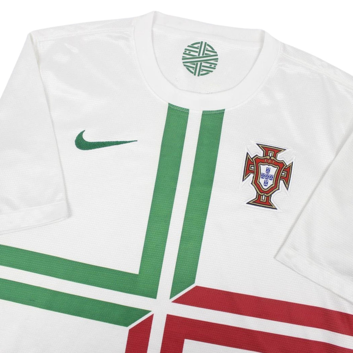 Portugal Away Shirt 12/13 - FullKit image 4
