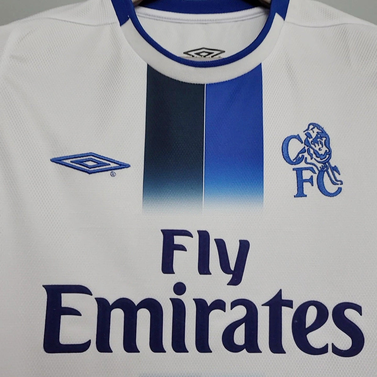 Retro Chelsea Away Shirt 03/05 – FullKit image 4