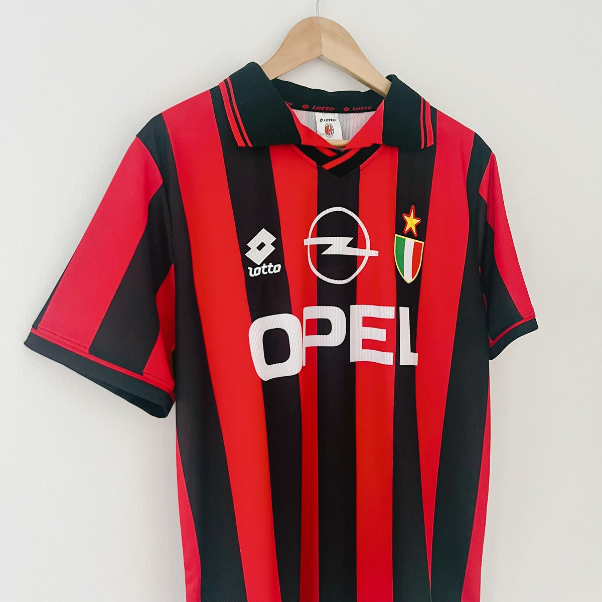 Retro AC Milan Home Shirt 96/97 – FullKit image 7