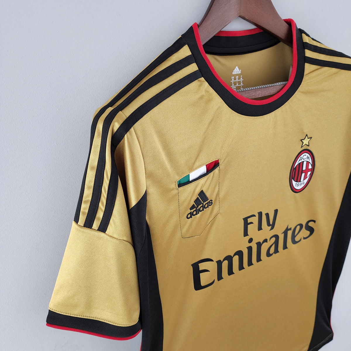 Retro AC Milan Home Shirt 13/14 – FullKit image 3