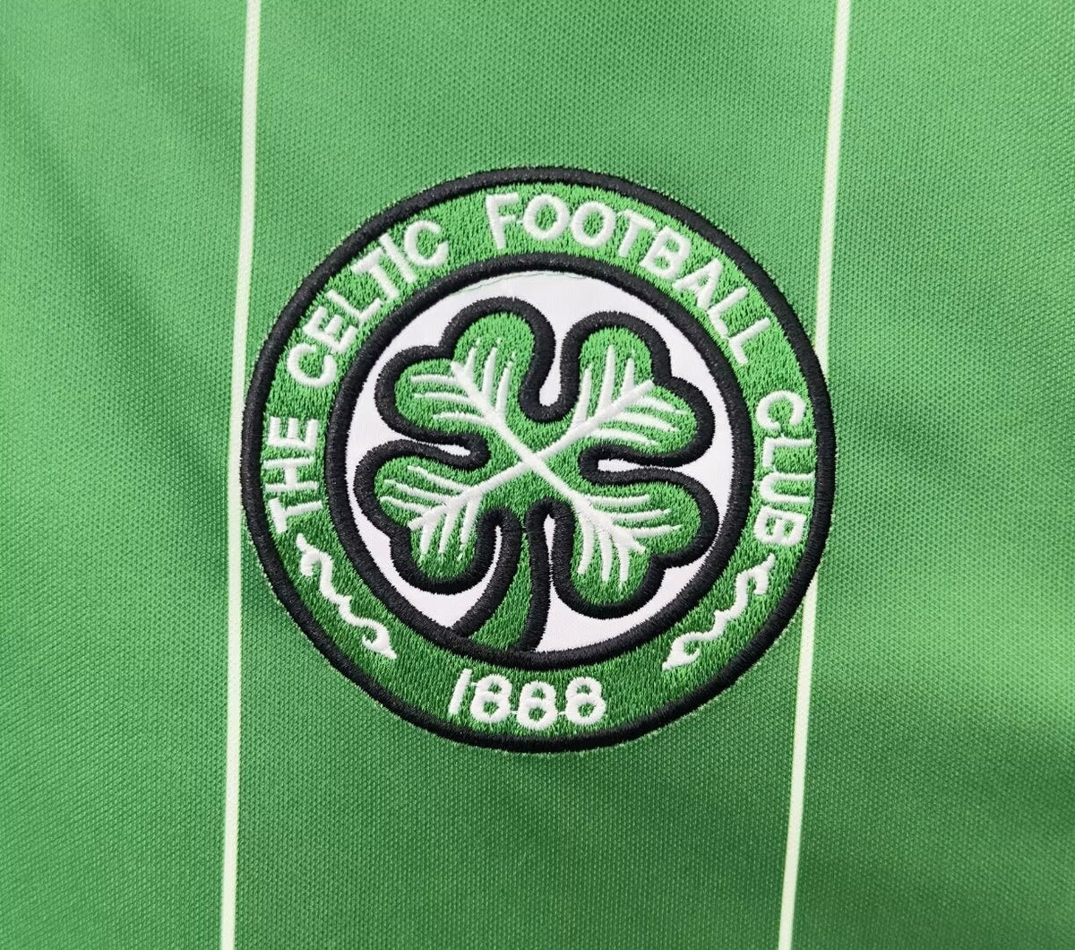 Retro Celtic Home Shirt 84/86 – FullKit image 2