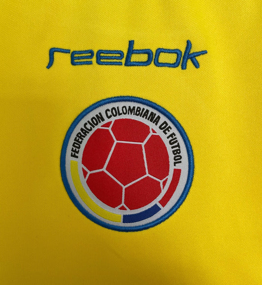Retro Colombia Home Shirt 2001 – FullKit image 2