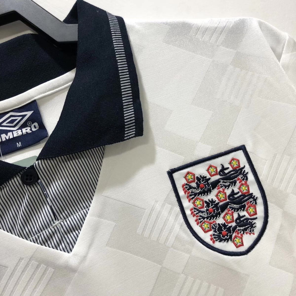 Retro England Home Shirt 1990 – FullKit image 2