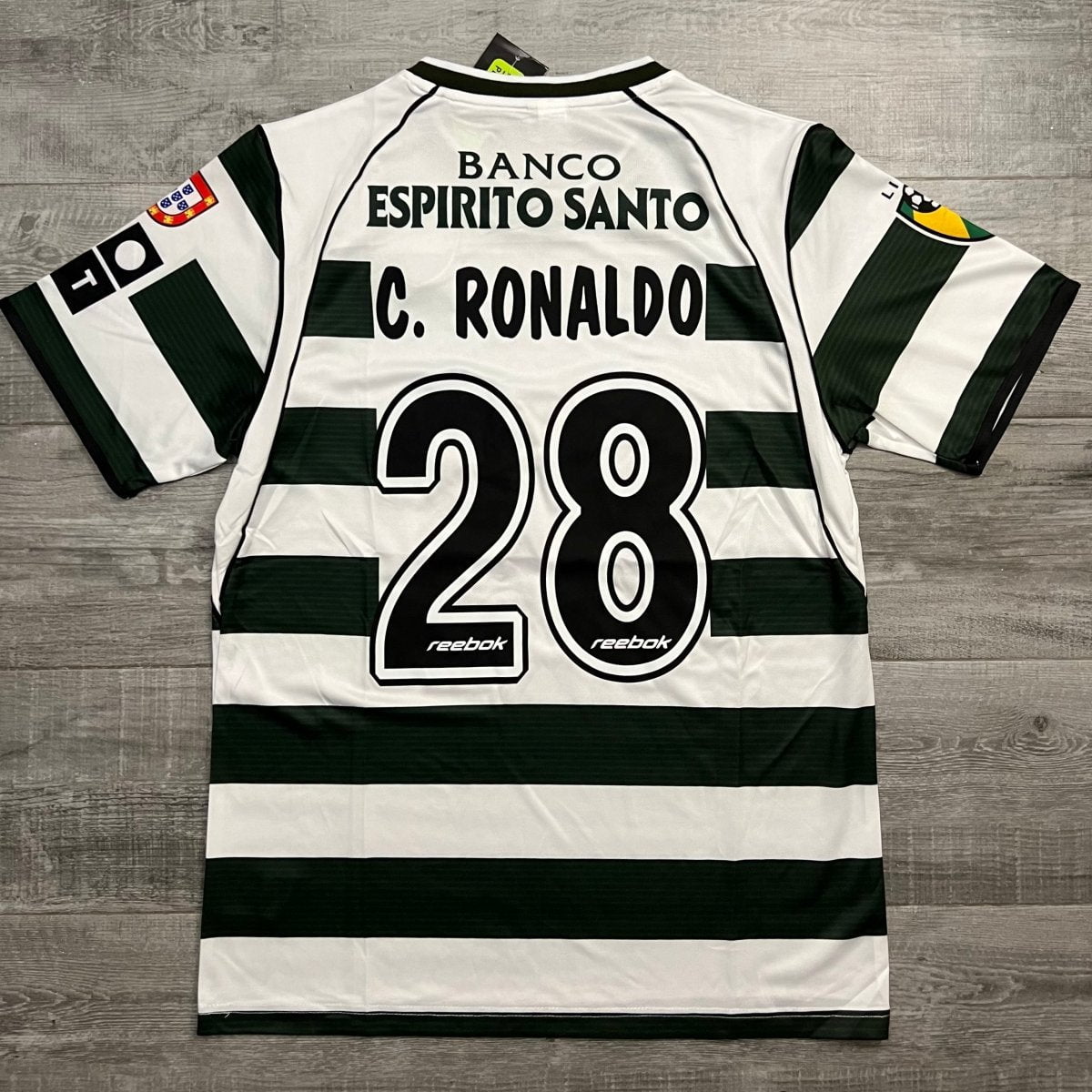 Retro Sporting CP Home Shirt 02/03 - FullKit image 4