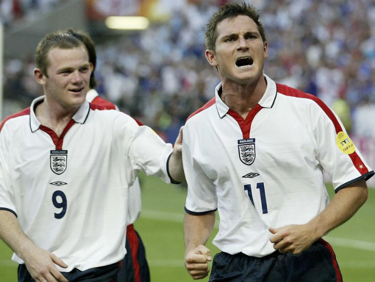 Retro England Home Shirt 2004 – FullKit image 4