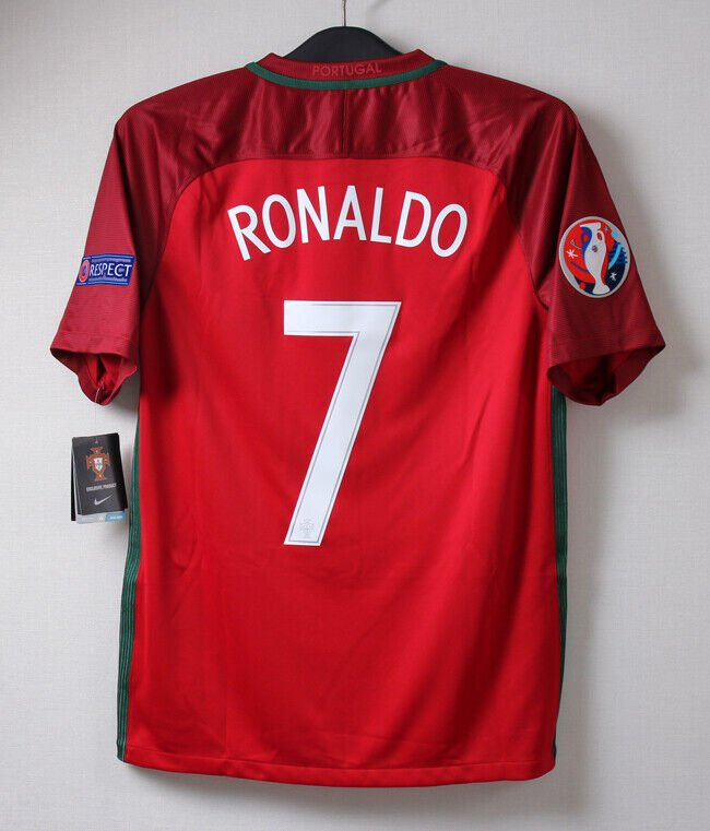 Portugal Shirt 16/17 - Euro, Winners - FullKit image 3