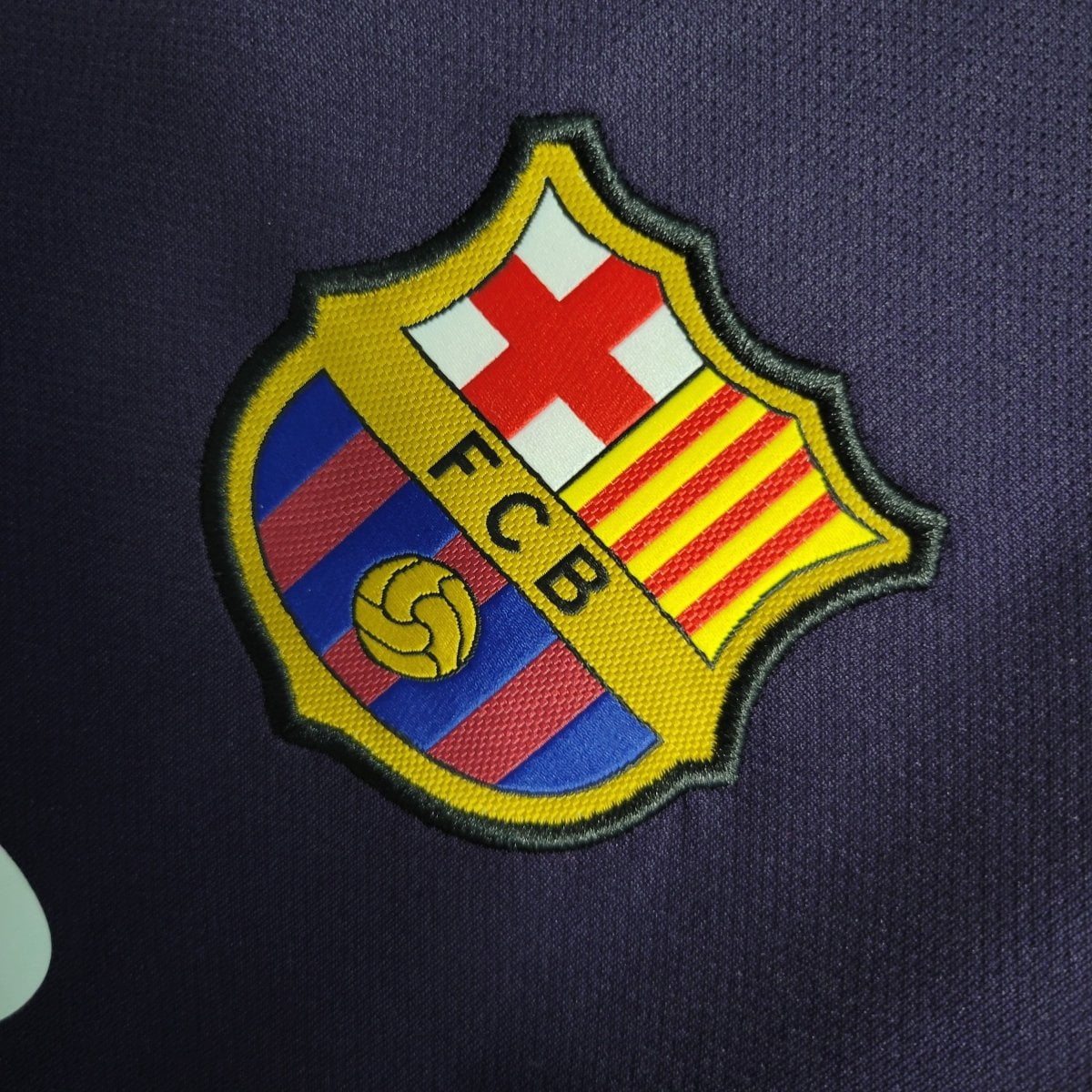 Barcelona Away Shirt 16/17 - FullKit image 7