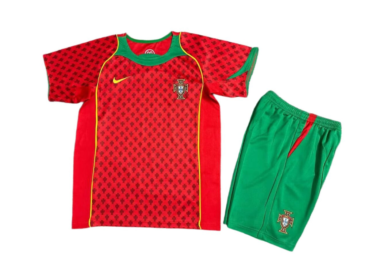 Kids Retro Em Portugal Home Shirt 04/05 - FullKit image 3