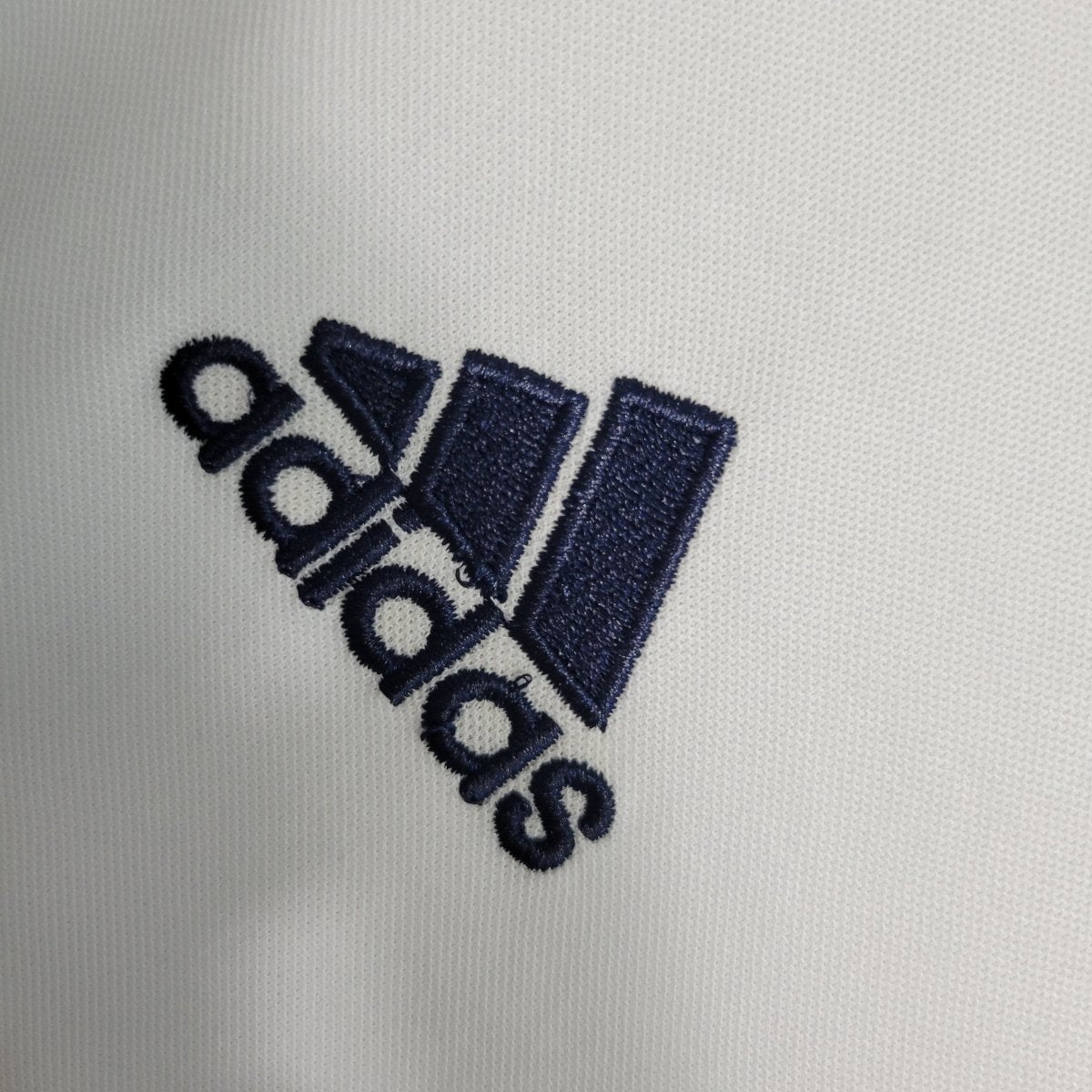 Real Madrid Home Shirt 16/17 - FullKit image 9