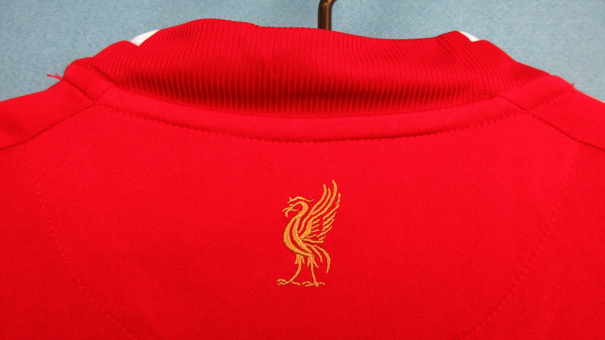 Retro Liverpool Home Shirt 08/10 – FullKit image 3