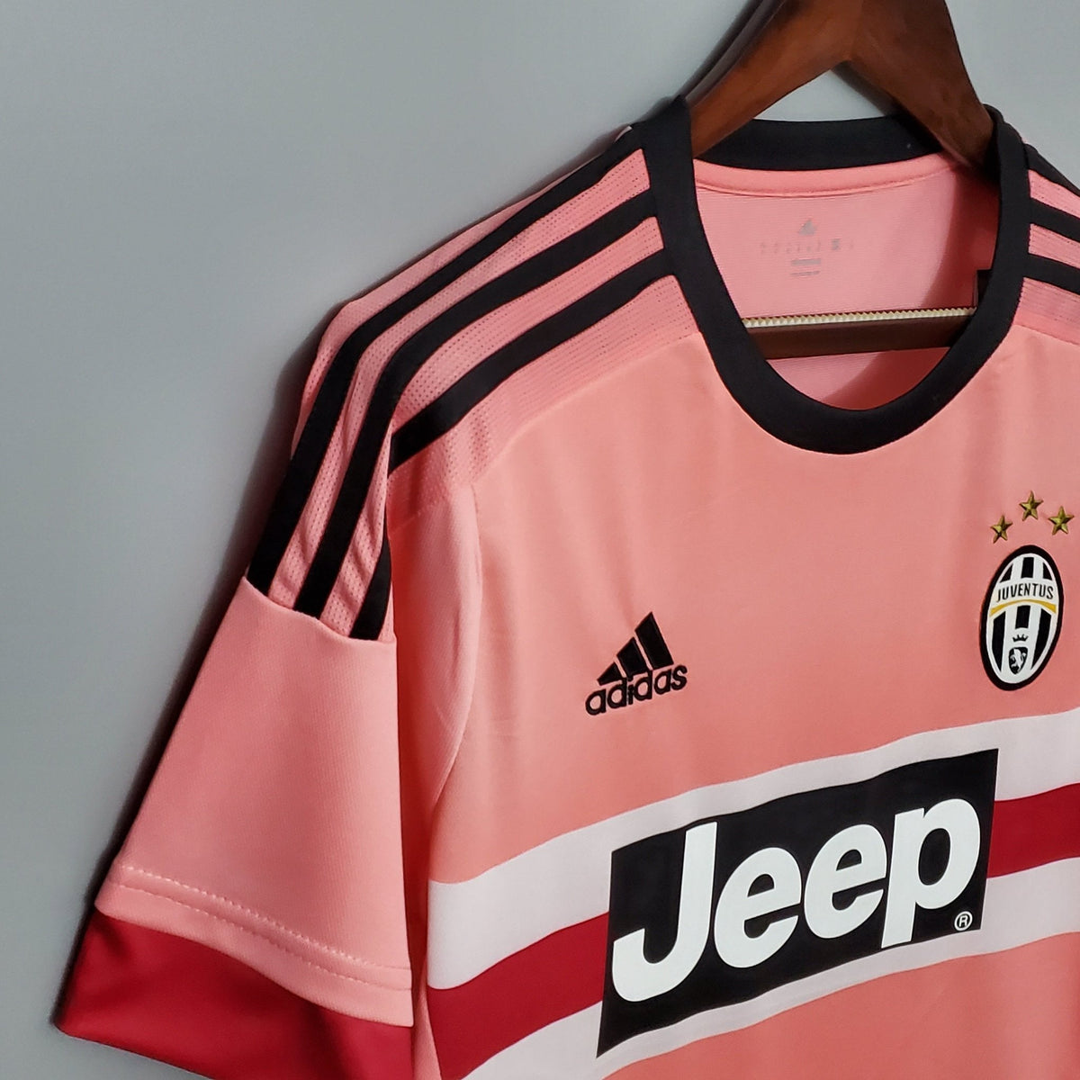 Retro Juventus Away Shirt 15/16 – FullKit image 2