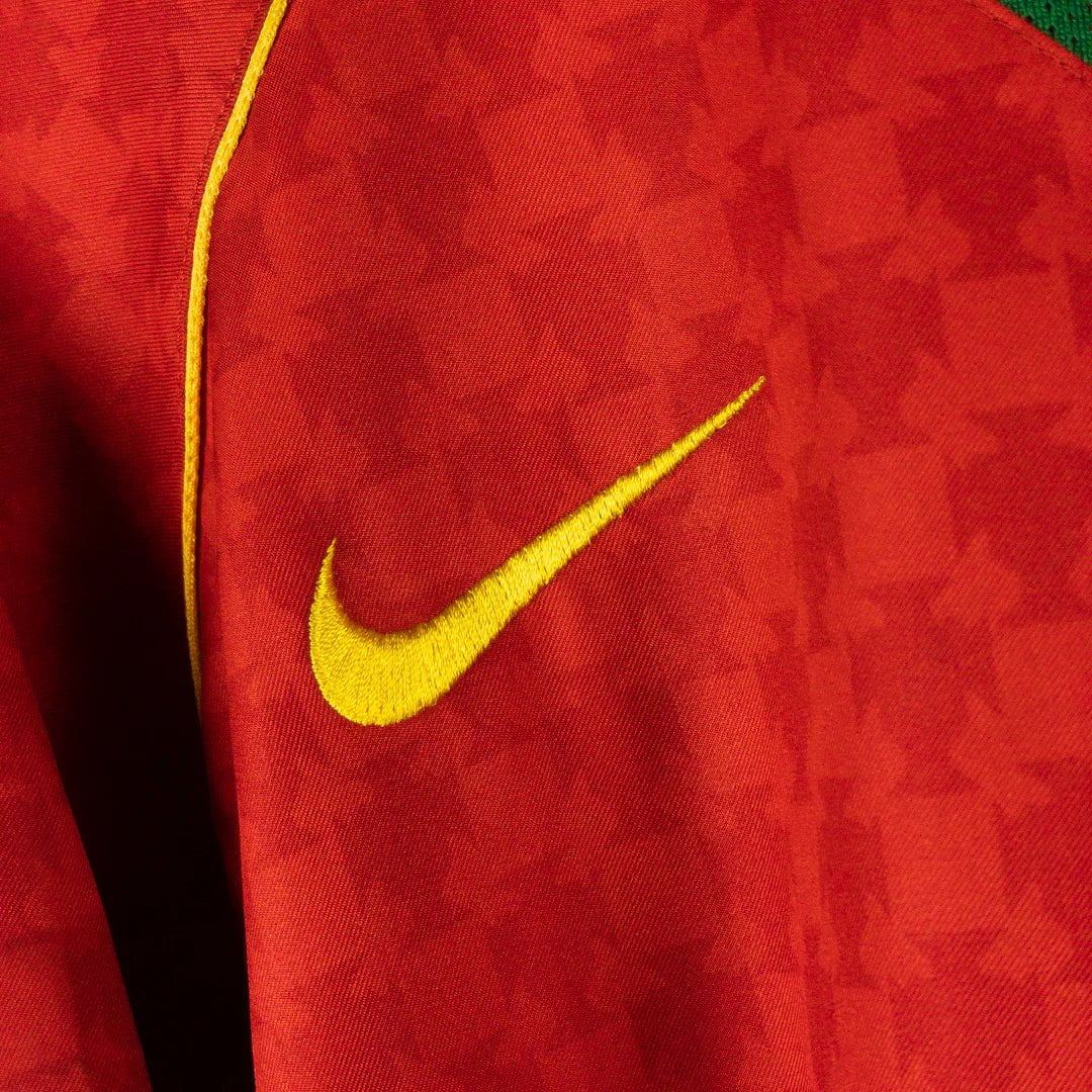 Retro Portugal Home Shirt 04/05 - FullKit image 8