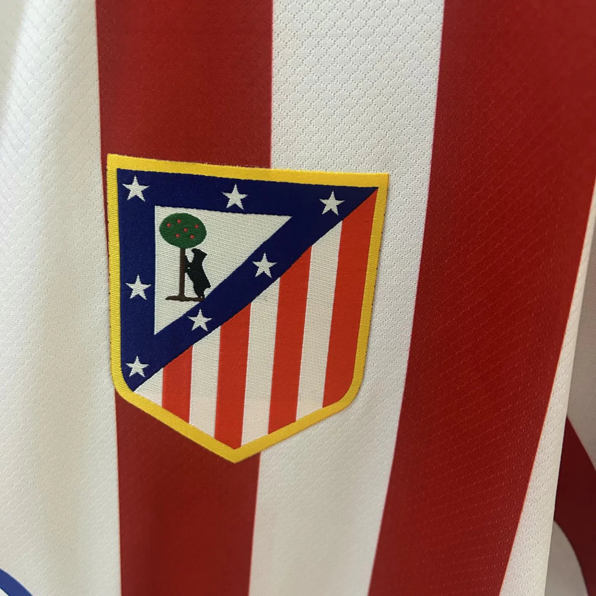 Atletico Madrid Home Shirt 25/26 - FullKit image 3
